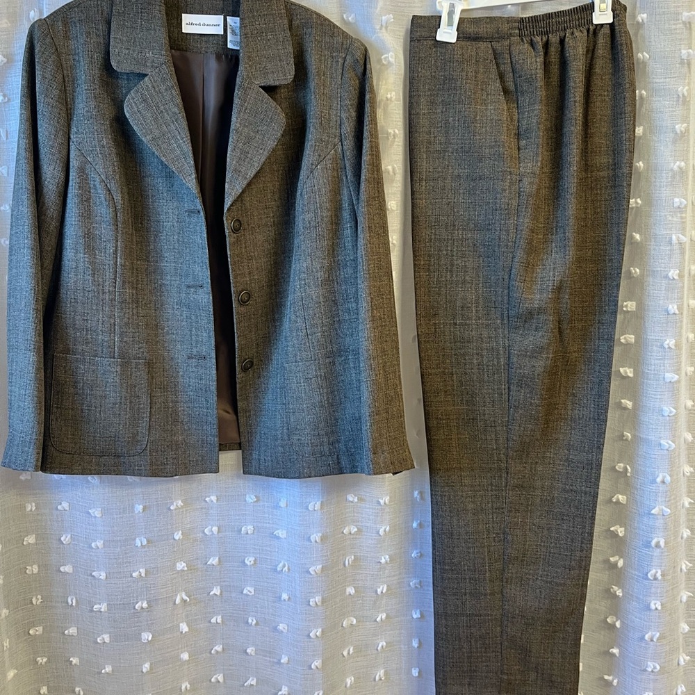 Alfred Dunner Classic Brown Blazer and Pants Set